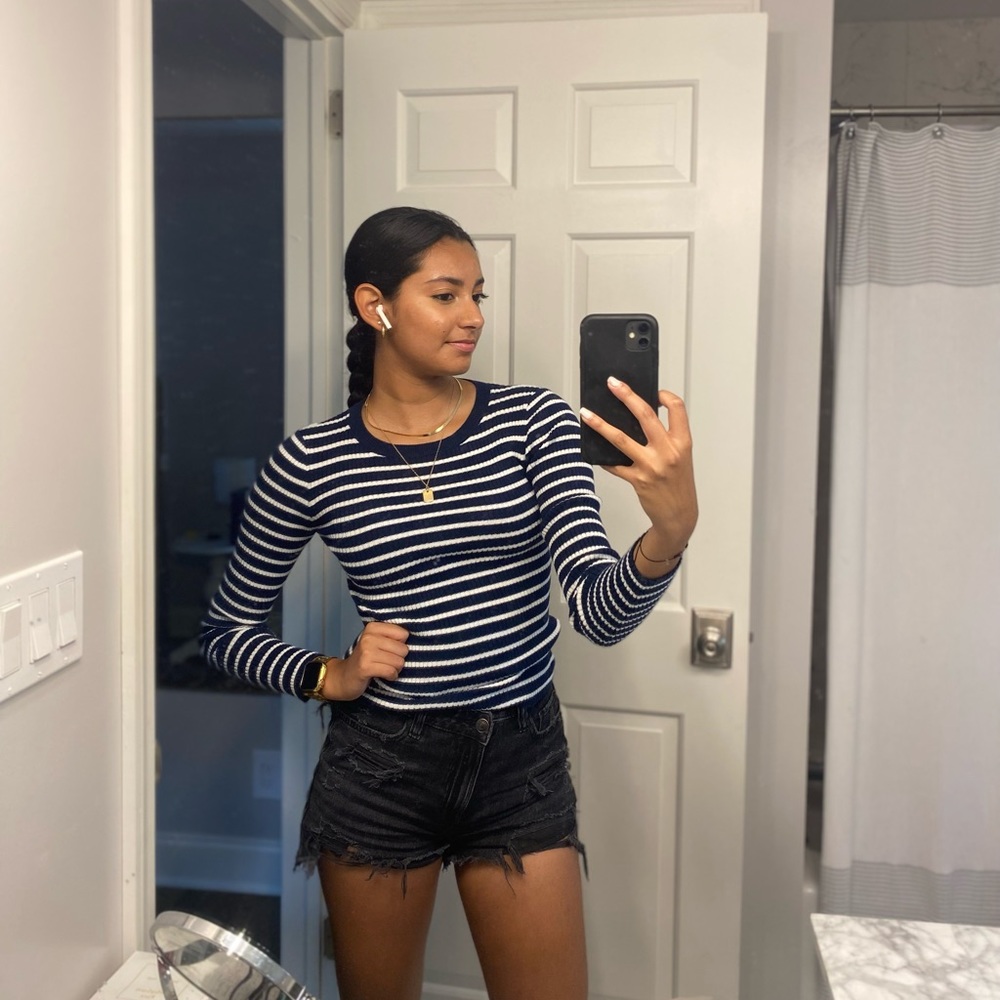 Women's Long Sleeve Sweater